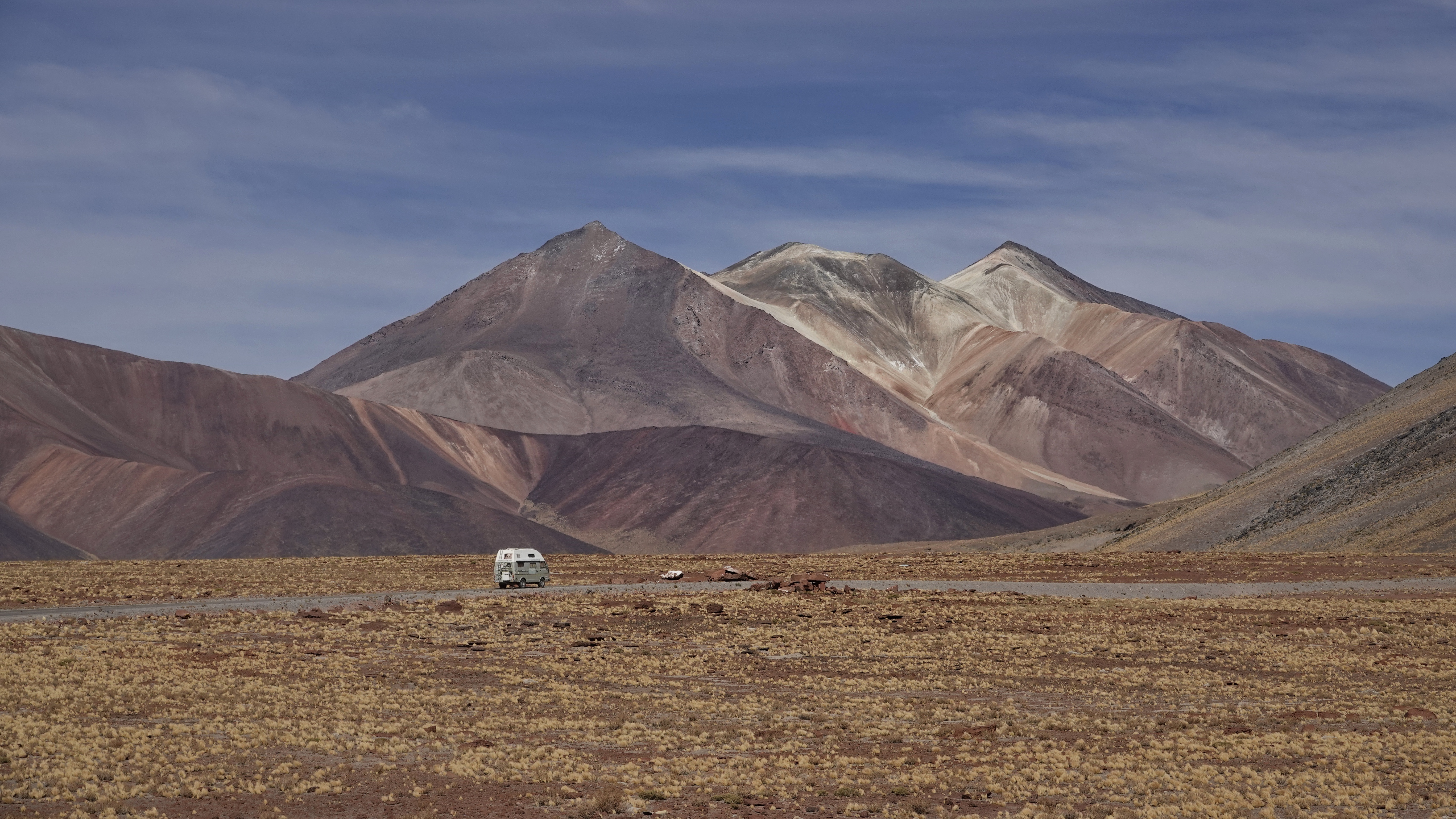 Oscar dans les montagnes de l'Atacama